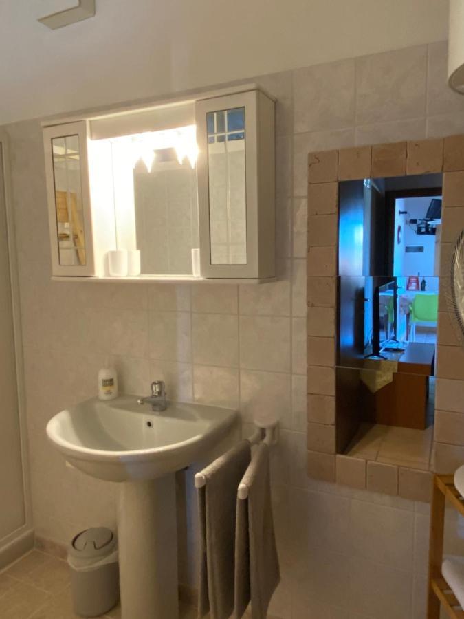 Little Paradise Apartment Sanremo Exterior foto